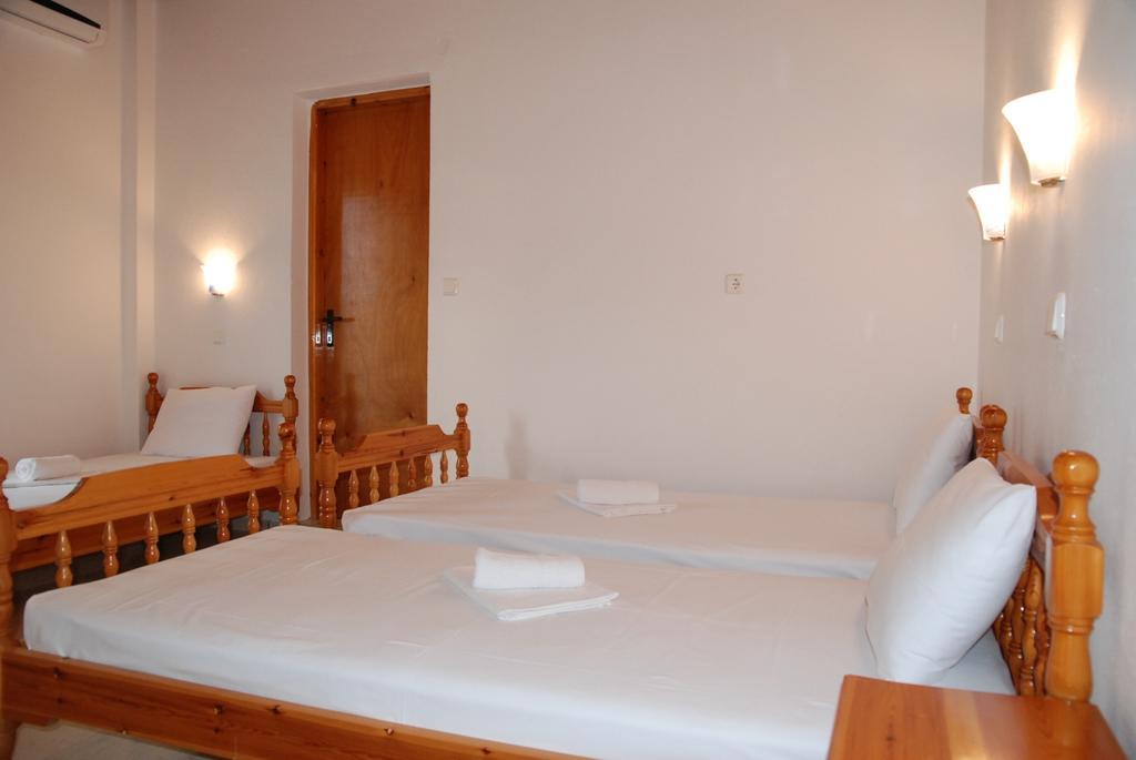 Soti'S Rooms Skala Rachoni  Bagian luar foto